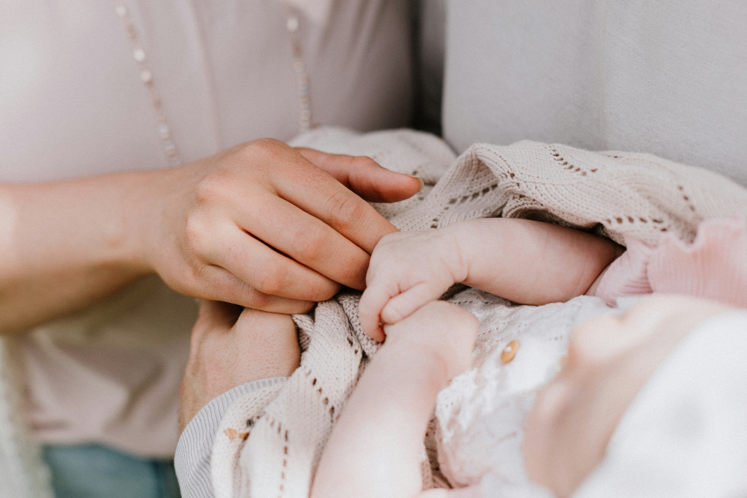 https://lifesourceministries.org/wp-content/uploads/2025/09/priscilla-du-preez-mU6U3pFQHo0-unsplash-scaled-1.jpg